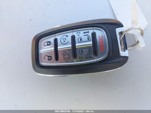 2C4RC1GG8JR251847 Chrysler Pacifica Limited