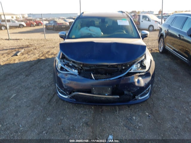 2C4RC1GG8JR251847 Chrysler Pacifica Limited