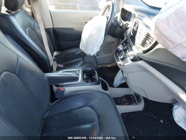 2C4RC1GG8JR251847 Chrysler Pacifica Limited