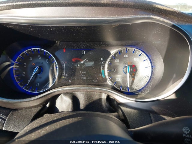 2C4RC1GG8JR251847 Chrysler Pacifica Limited