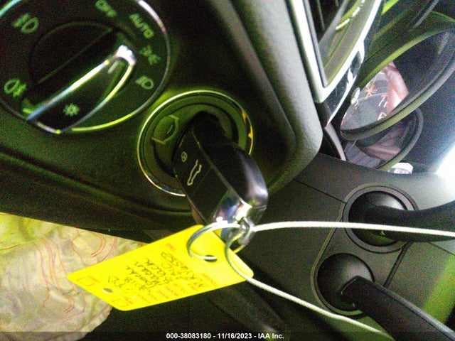 2018 PORSCHE MACAN WP1AA2A50JLB02310 Photo 10