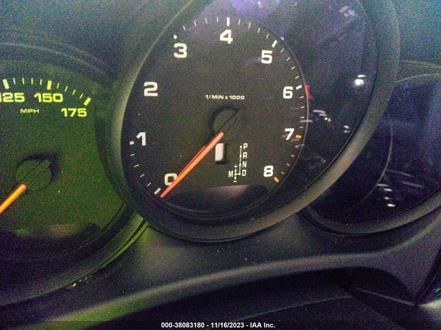 2018 PORSCHE MACAN WP1AA2A50JLB02310 Photo 6