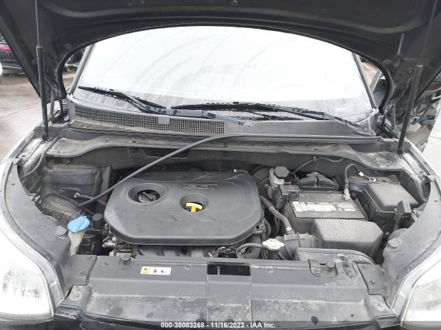 KIA SOUL + 2015 KNDJP3A52F7164524 Image 10