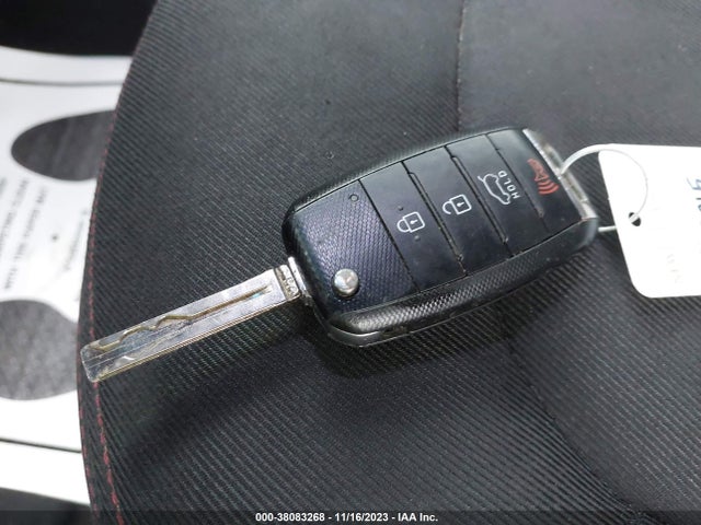 KIA SOUL + 2015 KNDJP3A52F7164524 Image 11