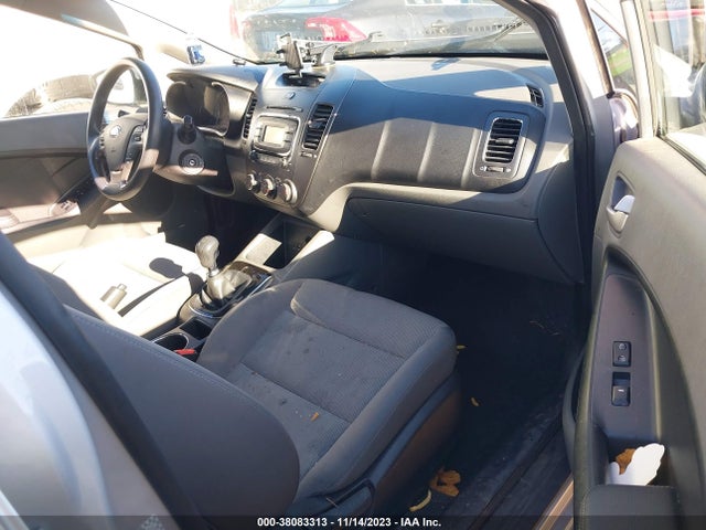 2017 KIA FORTE LX VIN: 3KPFK4A75HE037488