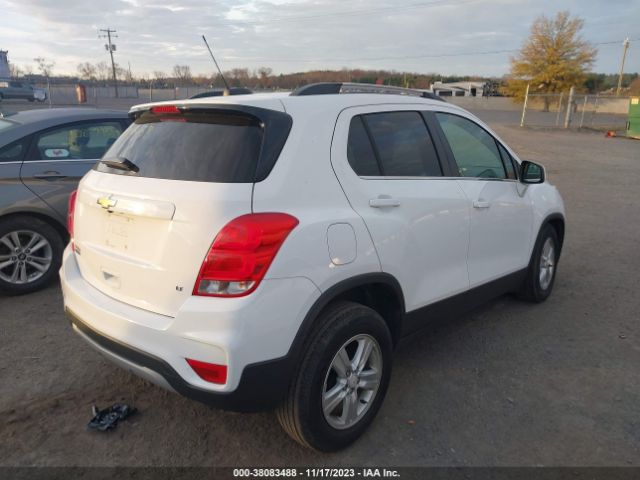 2020 CHEVROLET TRAX 3GNCJLSB5LL231856 Photo 3