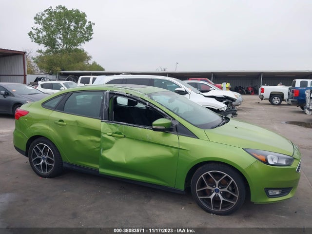 Ford FOCUS SEL 2018 1FADP3H29JL261668 Image 13