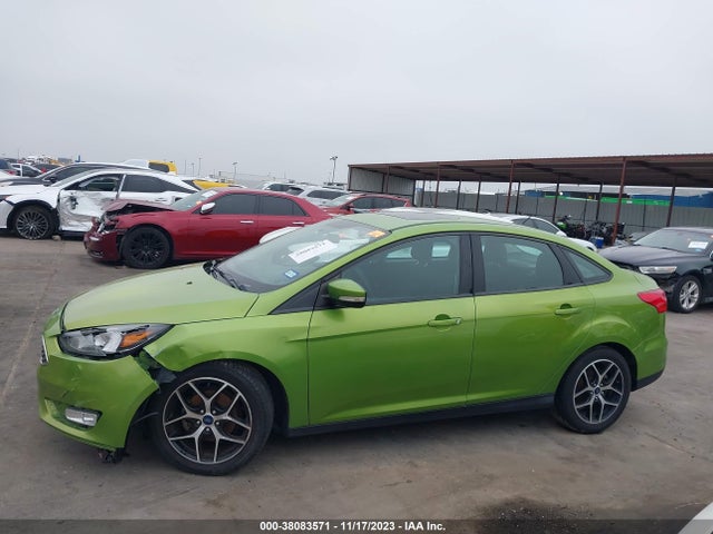 Ford FOCUS SEL 2018 1FADP3H29JL261668 Image 14