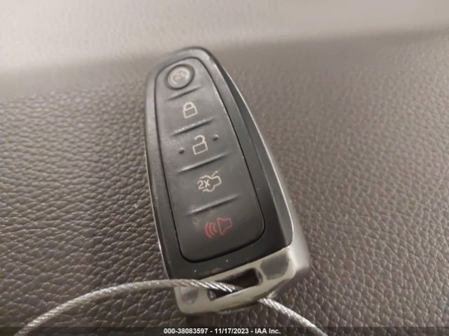 5LMJJ2JT7FEJ13793 Lincoln Navigator