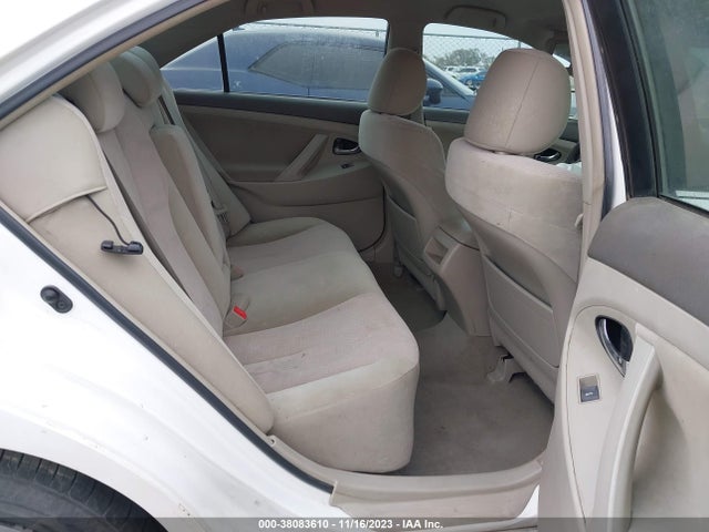 2011 TOYOTA CAMRY LE VIN: 4T1BF3EK3BU684875