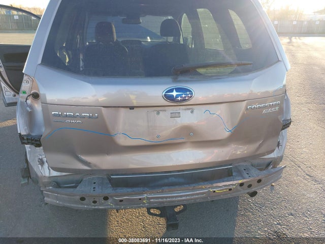 2016 SUBARU FORESTER 2.5I PREMIUM VIN: JF2SJADC5GH464673