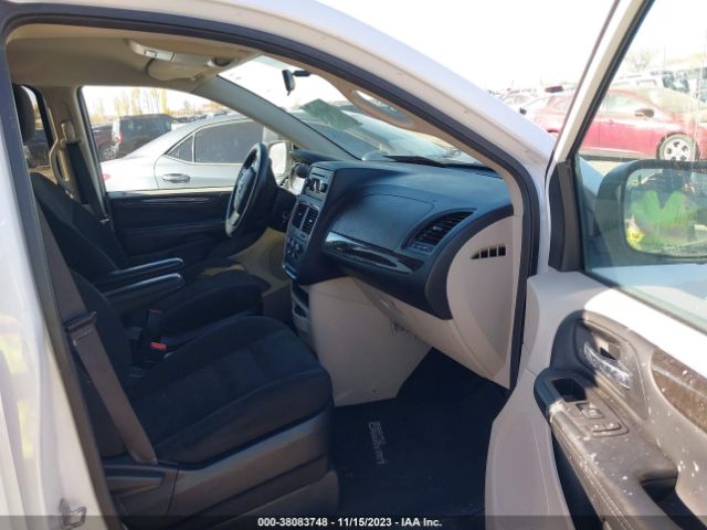 2C4RDGBG2GR122616 Dodge Grand Caravan Se