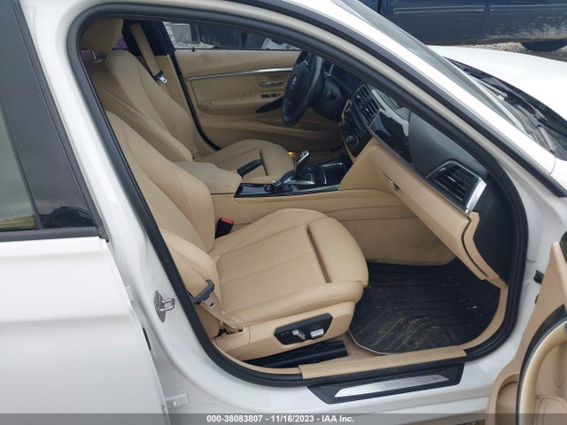 WBA8E9C57GK645854 BMW 328I