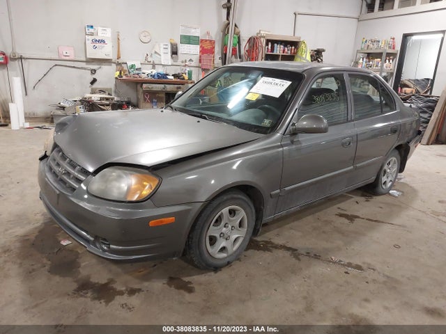2005 HYUNDAI ACCENT GLS VIN: KMHCG45C05U595074