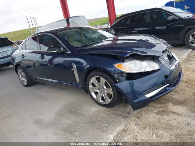2011 JAGUAR XF SAJWA0FB7BLS11683 Photo 0