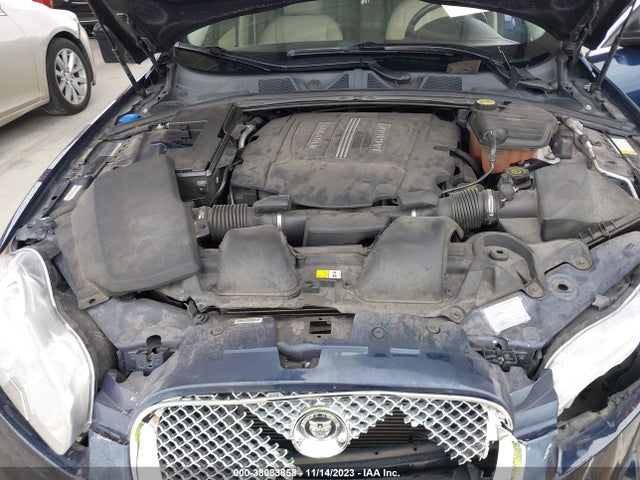 2011 JAGUAR XF SAJWA0FB7BLS11683 Photo 9