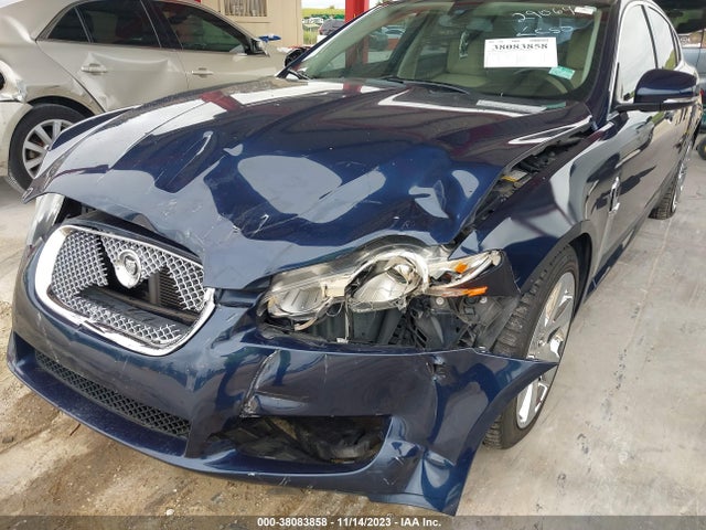 2011 JAGUAR XF SAJWA0FB7BLS11683 Photo 5
