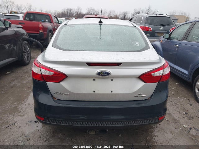 2014 FORD FOCUS SE VIN: 1FADP3F27EL234171