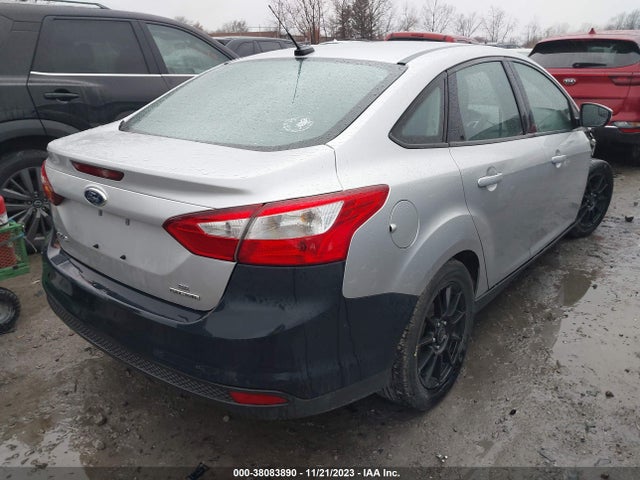 2014 FORD FOCUS SE VIN: 1FADP3F27EL234171