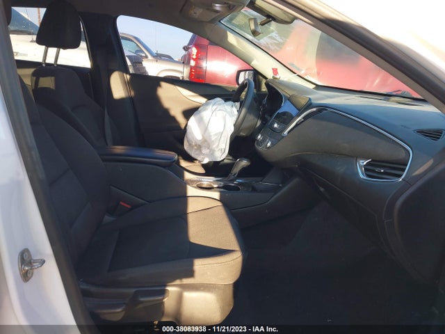 Chevrolet MALIBU LT 2019 1G1ZD5ST3KF210892 Image 5