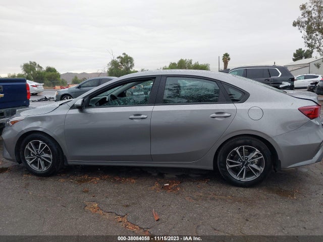 2023 KIA FORTE LXS VIN: 3KPF24AD3PE520241