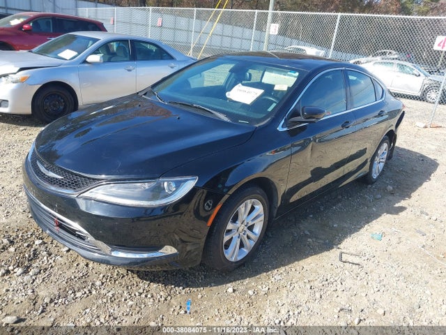Chrysler 200 Limited 2015 1C3CCCABXFN695934 Image 2