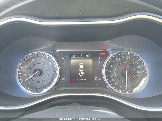 Chrysler 200 Limited 2015 1C3CCCABXFN695934 Image 7