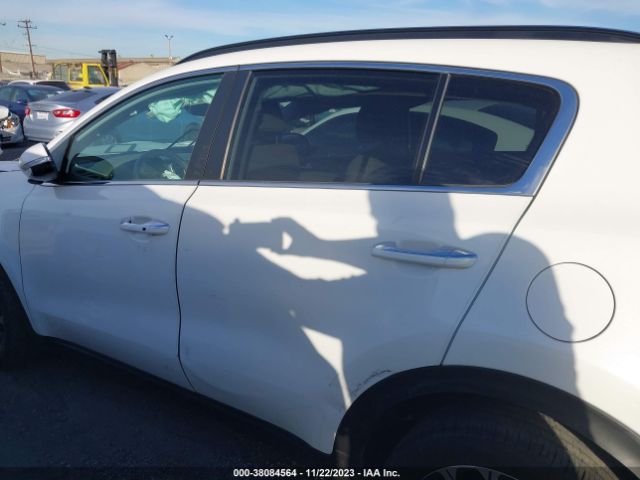 KNDPN3AC7J7389979 KIA Sportage Ex