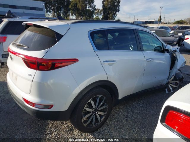 KNDPN3AC7J7389979 KIA Sportage Ex