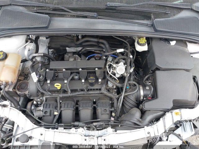 2017 FORD FOCUS TITANIUM VIN: 1FADP3J28HL264985