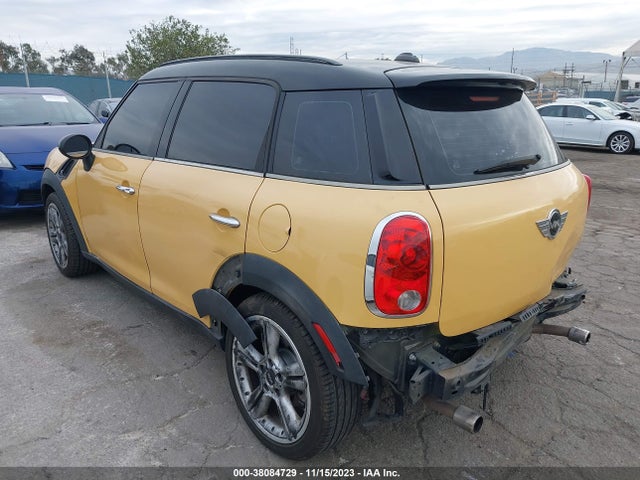 2011 MINI COOPER S COUNTRYMAN WMWZC5C50BWL53791 Photo 2