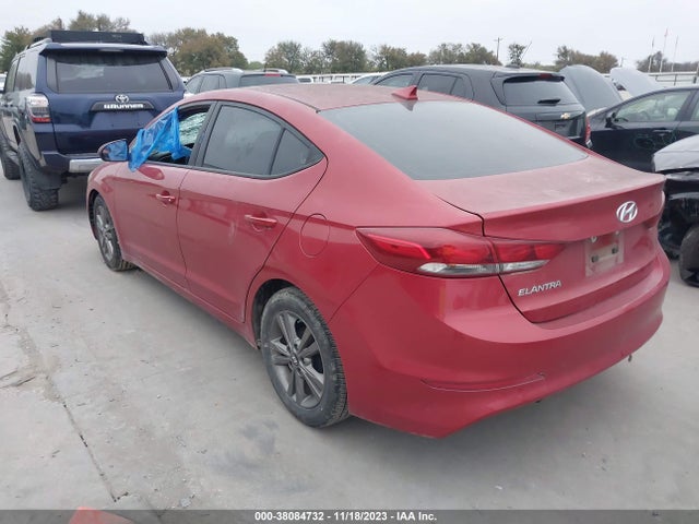 2017 HYUNDAI ELANTRA SE VIN: 5NPD84LF2HH185944
