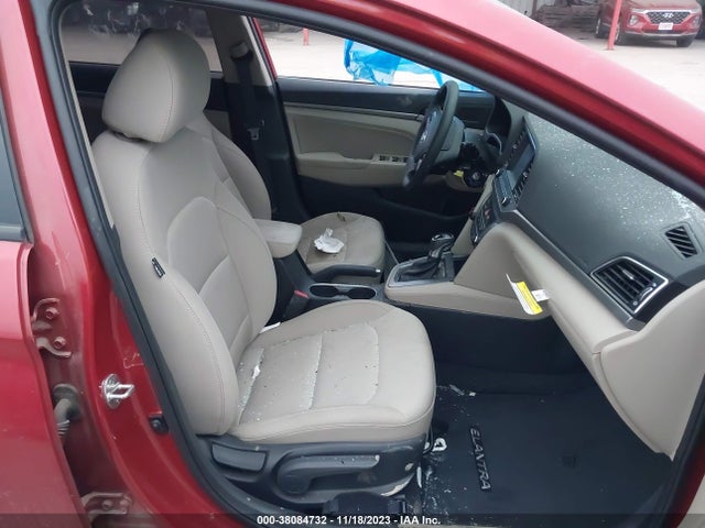2017 HYUNDAI ELANTRA SE VIN: 5NPD84LF2HH185944