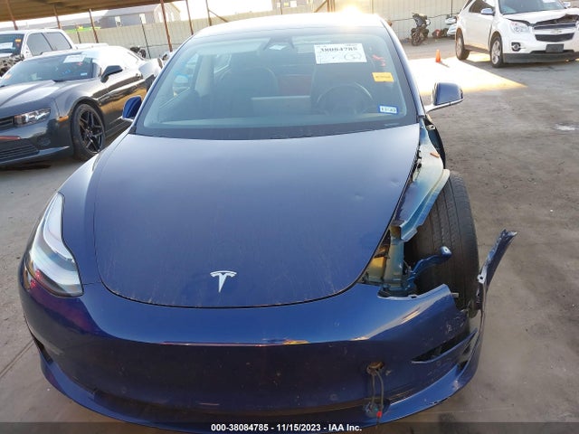 Tesla Model 3 Performance/long Range 2018 5YJ3E1EB4JF133989 Image 13