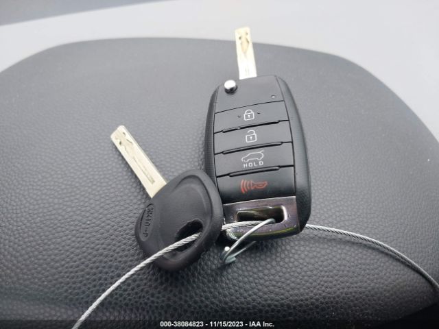 KNDJP3A50F7166532 KIA SOUL +