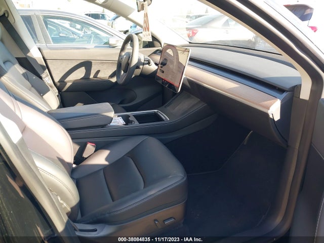 2021 TESLA MODEL Y LONG RANGE DUAL MOTOR ALL-WHEEL DRIVE VIN: 5YJYGDEE1MF269657