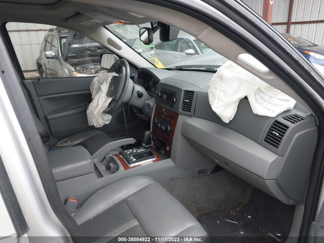 2007 JEEP GRAND CHEROKEE LIMITED VIN: 1J8HR58P27C697910