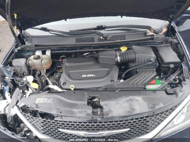 2C4RC1BG6HR809485 Chrysler Pacifica Touring-l