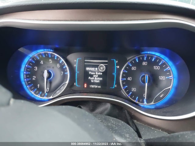 2C4RC1BG6HR809485 Chrysler Pacifica Touring-l