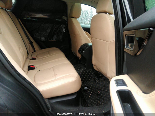 2017 JAGUAR F-PACE SADCJ2BV0HA088556 Photo 7