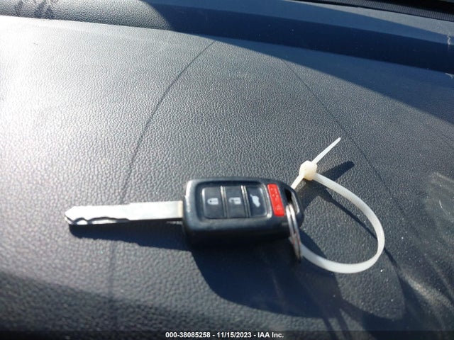 Honda CR-V LX 2016 2HKRM4H33GH602261 Image 11