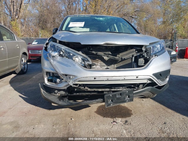Honda CR-V LX 2016 2HKRM4H33GH602261 Image 6