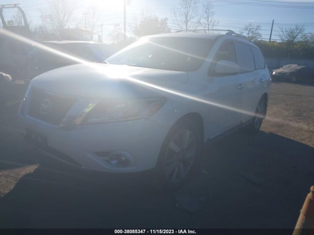 2016 NISSAN PATHFINDER PLATINUM VIN: 5N1AR2MMXGC625982