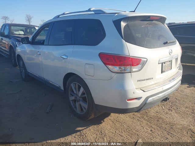 2016 NISSAN PATHFINDER PLATINUM VIN: 5N1AR2MMXGC625982