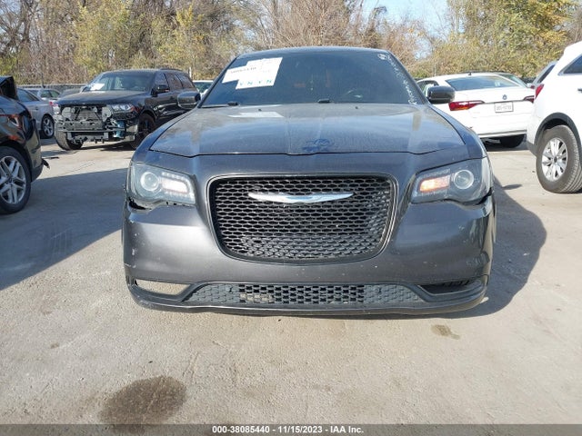 2C3CCABT2GH238718 Chrysler 300 300s