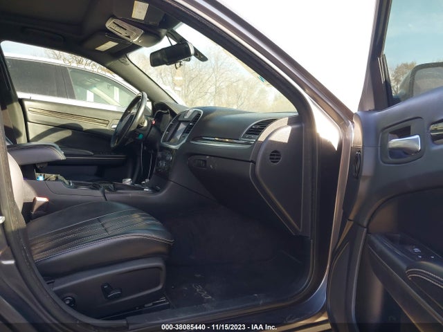 2C3CCABT2GH238718 Chrysler 300 300s