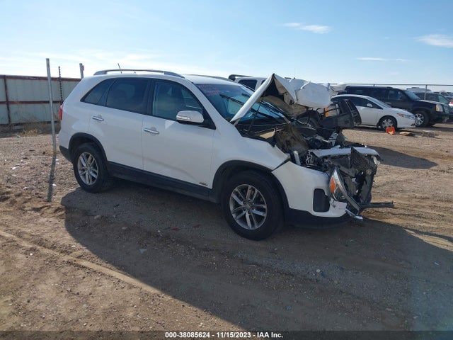 2015 KIA SORENTO LX V6 VIN: 5XYKTDA77FG634802