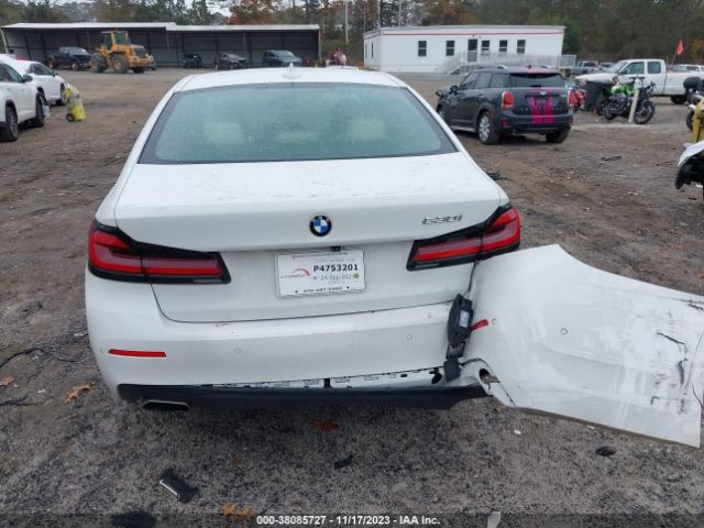 WBA53BH08MCF78039 BMW 5 Series 530i