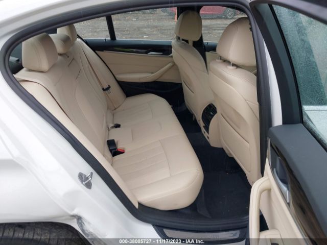 WBA53BH08MCF78039 BMW 5 Series 530i