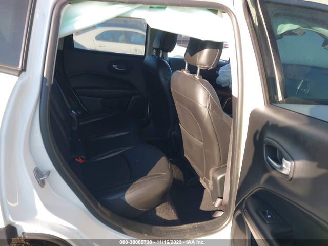 2019 JEEP COMPASS LATITUDE 4X4 VIN: 3C4NJDBB6KT806648